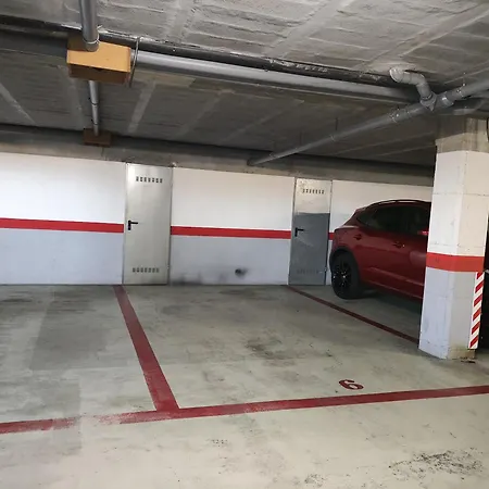 Nuevo Con Terraza Y Plaza De Garaje Apartment *